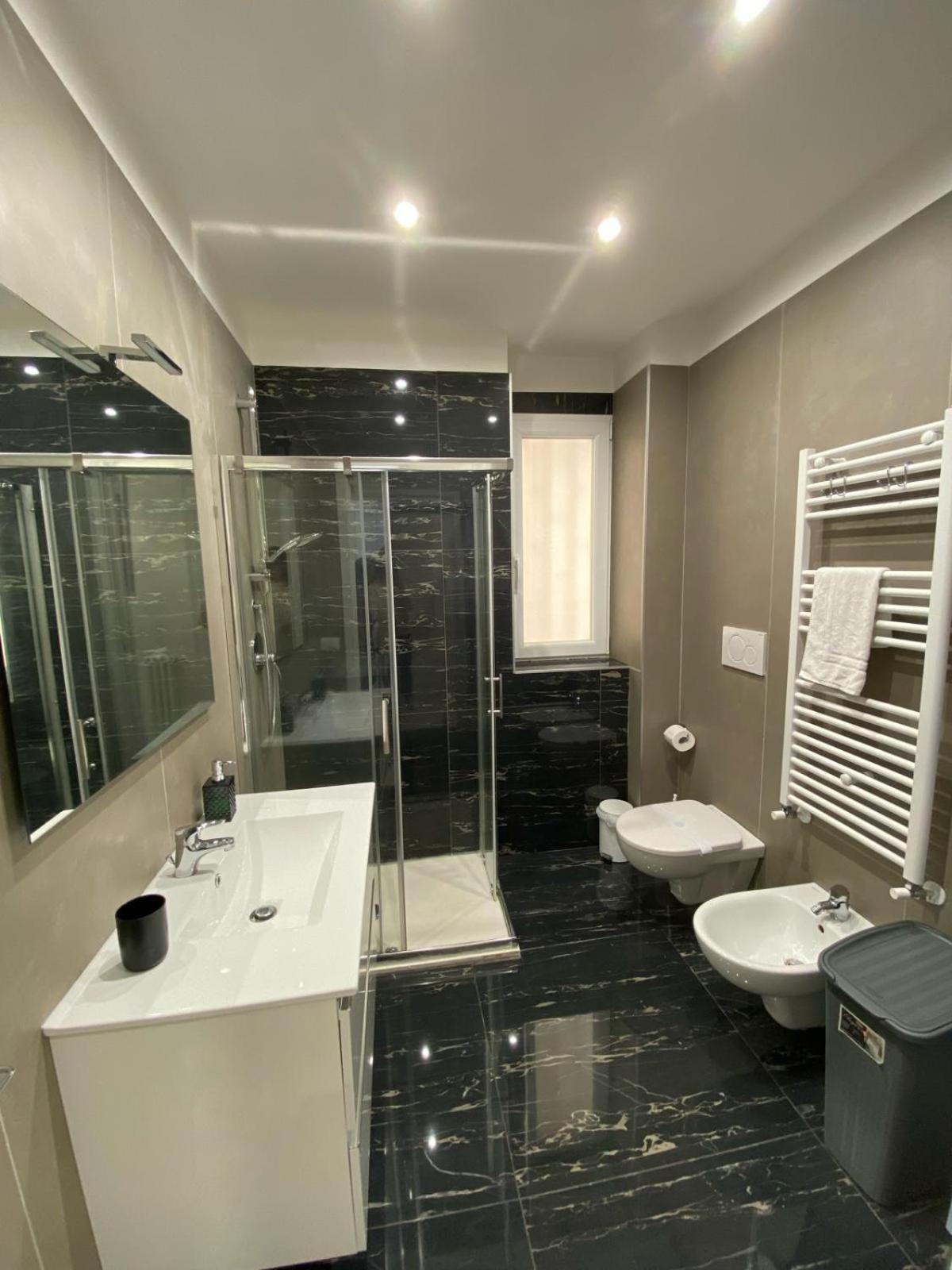 Ennio Rooms Бари Экстерьер фото