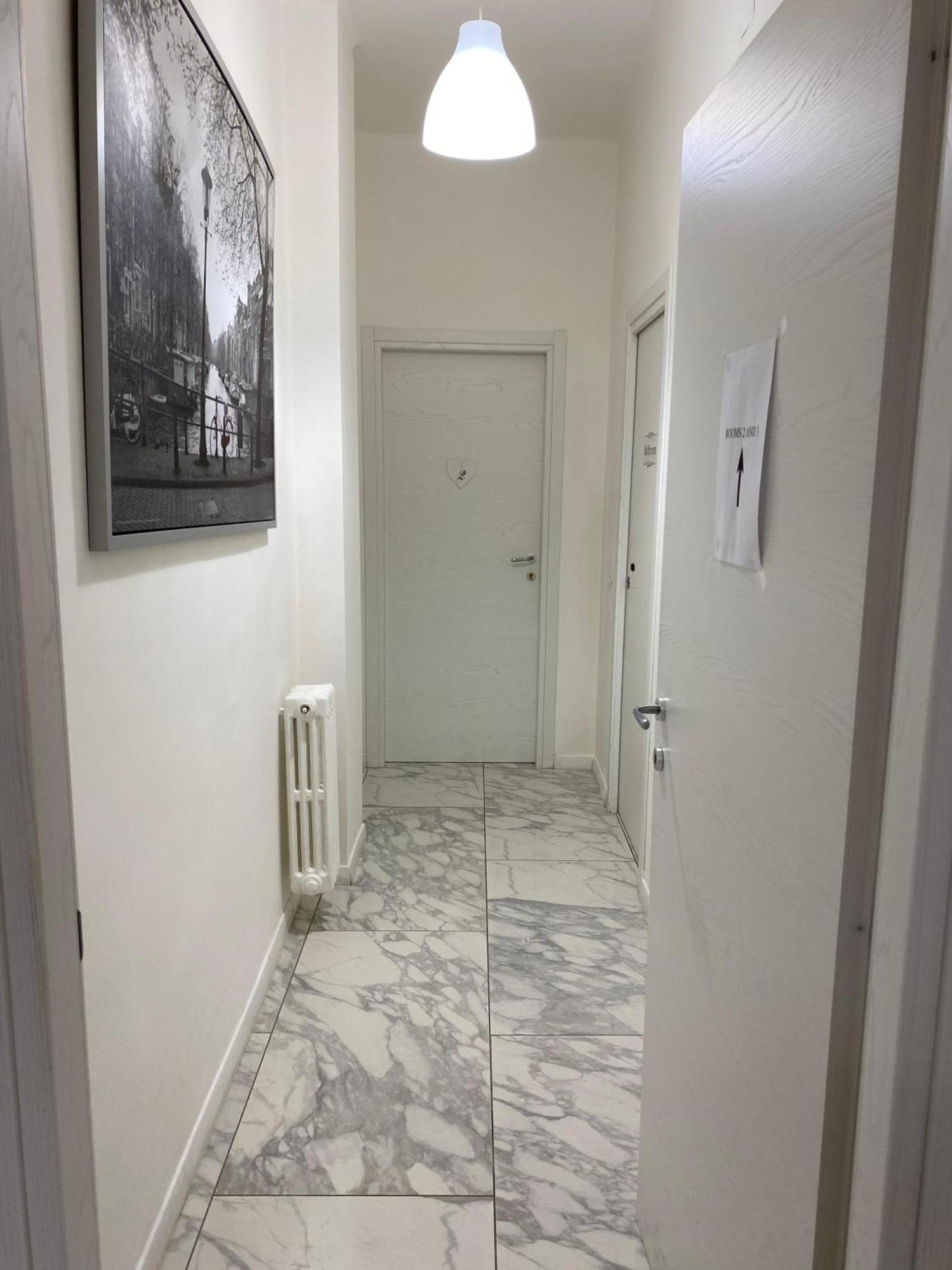 Ennio Rooms Бари Экстерьер фото
